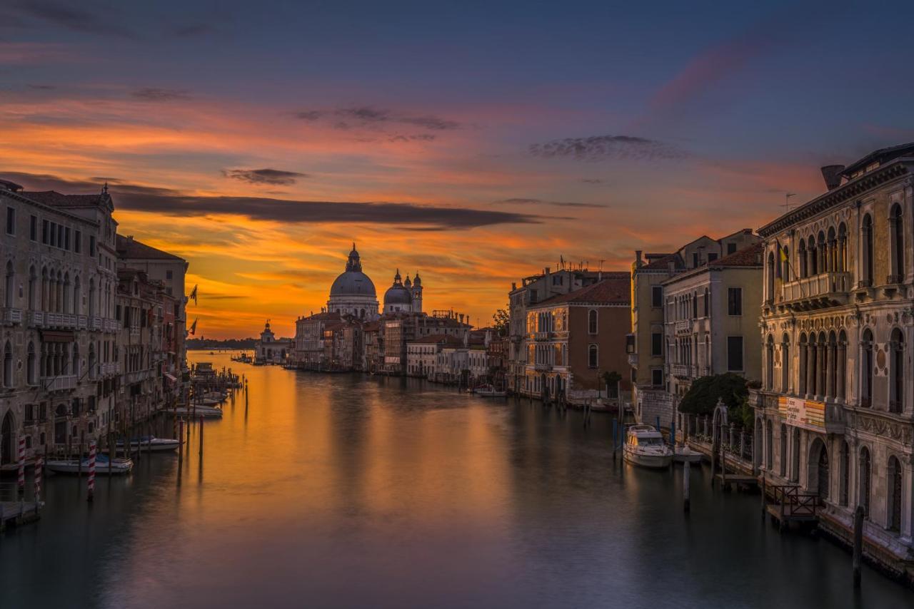 Albergo Casa Peron Venezia Eksteriør bilde